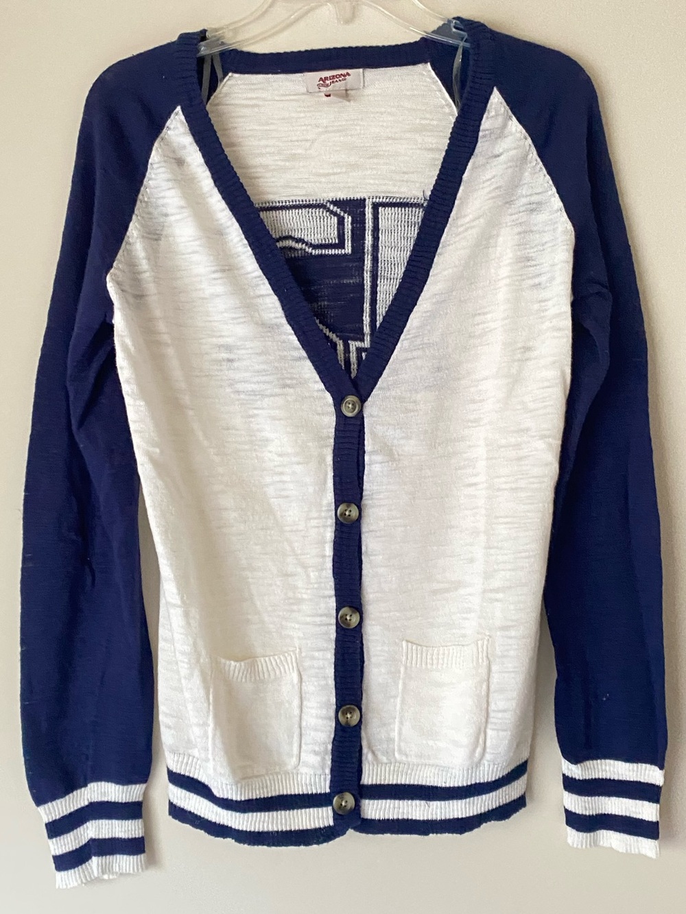 Arizona Jean Company Women's Lightweight Sports Cardigan Sweater - Pre-owned